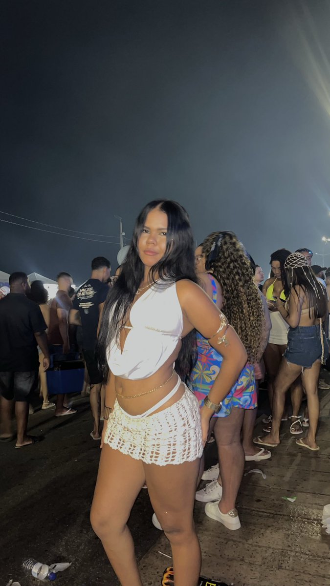 tatah.cruuz tweet media