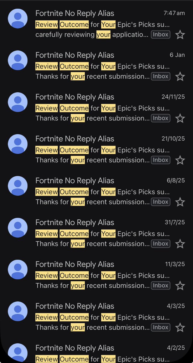 CrispyCreates tweet media