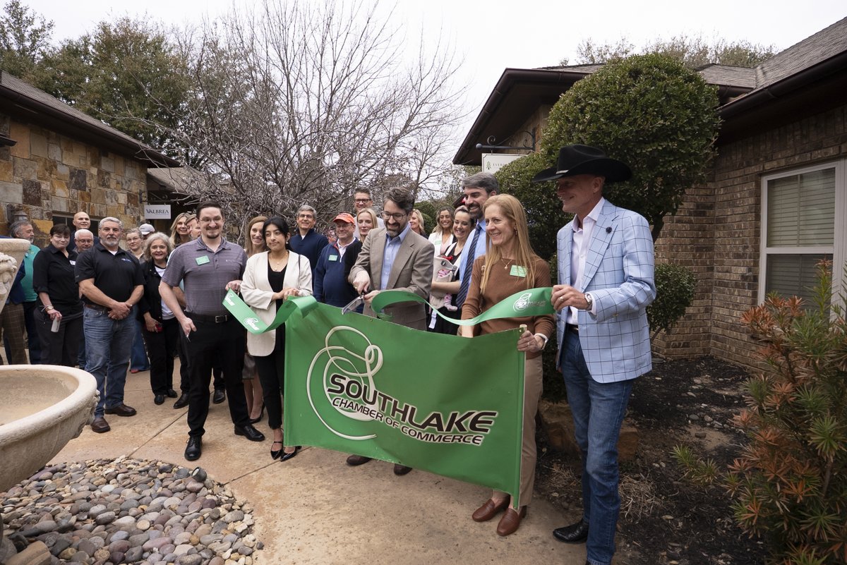 evergreen_law's tweet photo. Yesterday was one of those “pause and breathe it in” moments. We cut the ribbon on our new Evergreen Law office, surrounded by community and friends. 

Grateful to the Southlake and Grapevine Chambers and everyone who celebrated with us.

#EvergreenLaw #SmallBusinessCommunity https://t.co/E9ewuDs88t