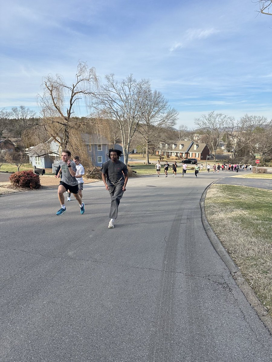 Brentwood High Track & Field tweet media