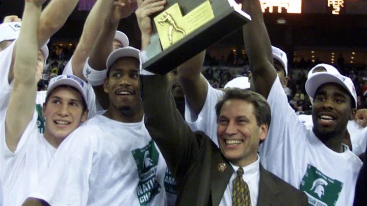 beerball3r's tweet photo. Fun fact I came across today when looking at Izzos record in March which is 82-36:
Michigan State beat Michigan 114-63 in the 1st round of the 2000 tournament and proceeded to go on to win the National Championship.
#IZZO #Sparty #MrMarch https://t.co/CcOhgmGNTf