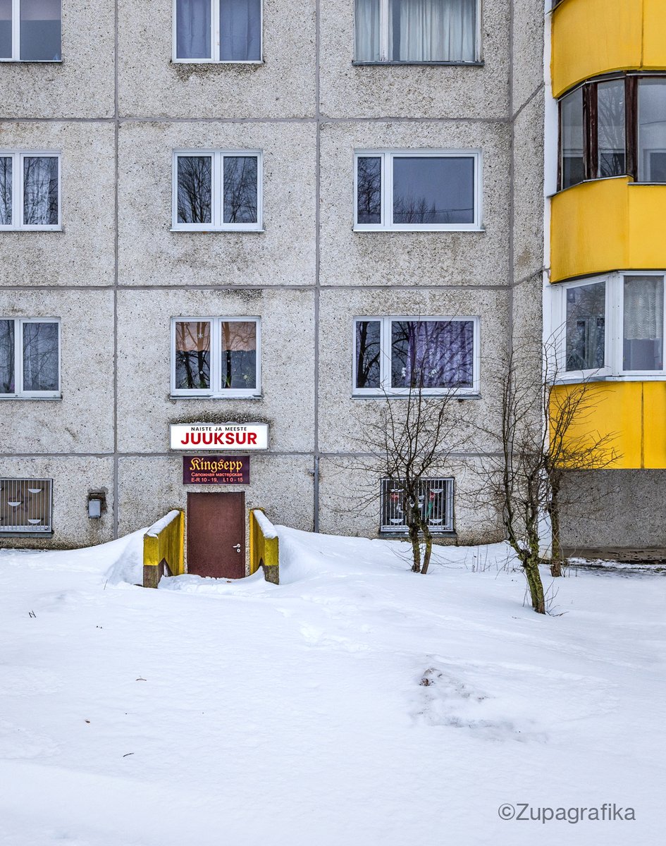 ZUPAGRAFIKA's tweet photo. Microbusinesses of Tallinn’s microdistricts...

1. Clothing Studio
2. Hair Salon
3. Jeweler’s Workshop

https://t.co/T732comK2F

📸 David Navarro &amp; Martyna Sobecka © Zupagrafika https://t.co/im7nwiMflS