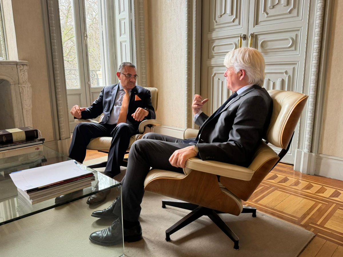 Colegio de Abogados tweet media