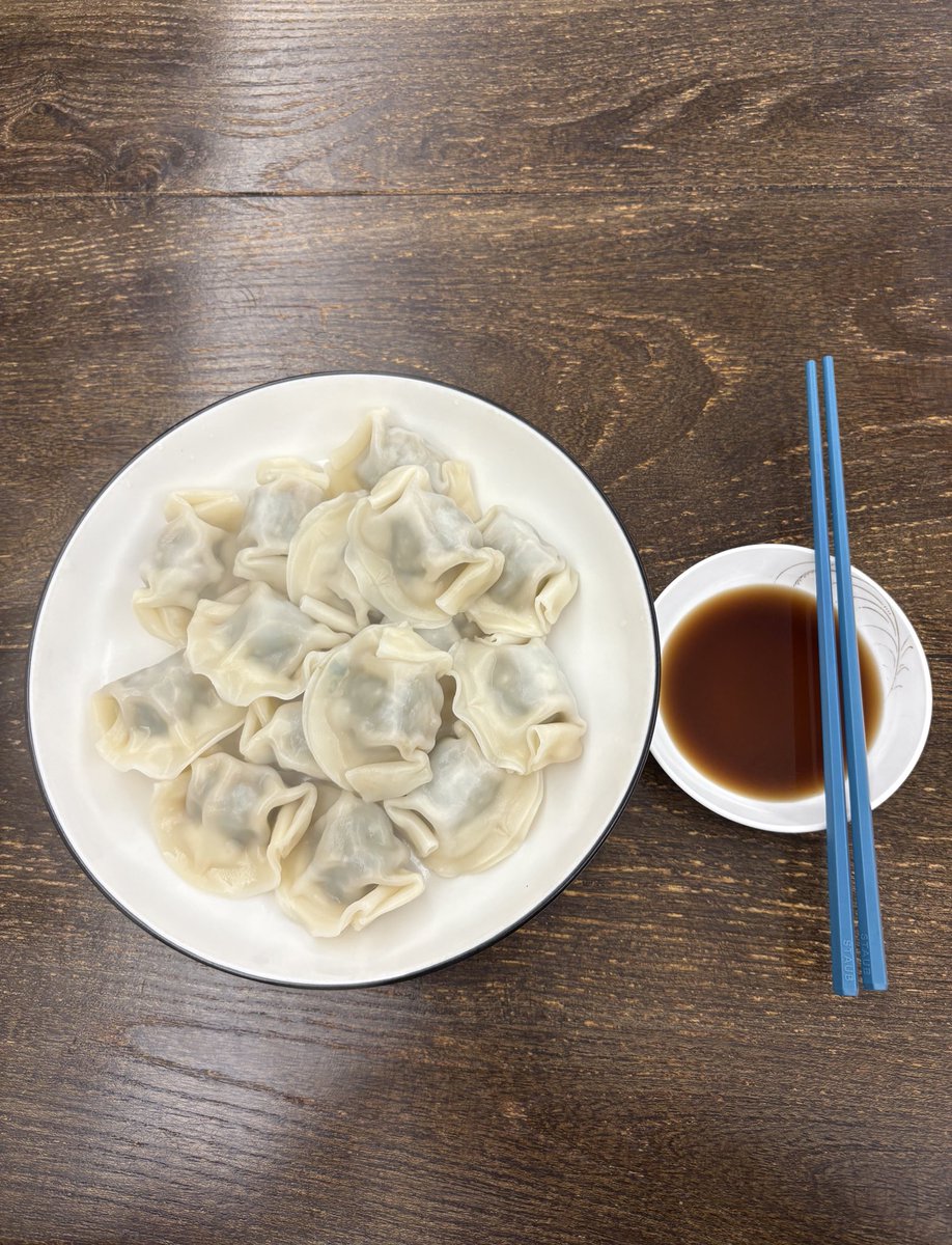 心怡 🌧️🌈☀️ tweet media