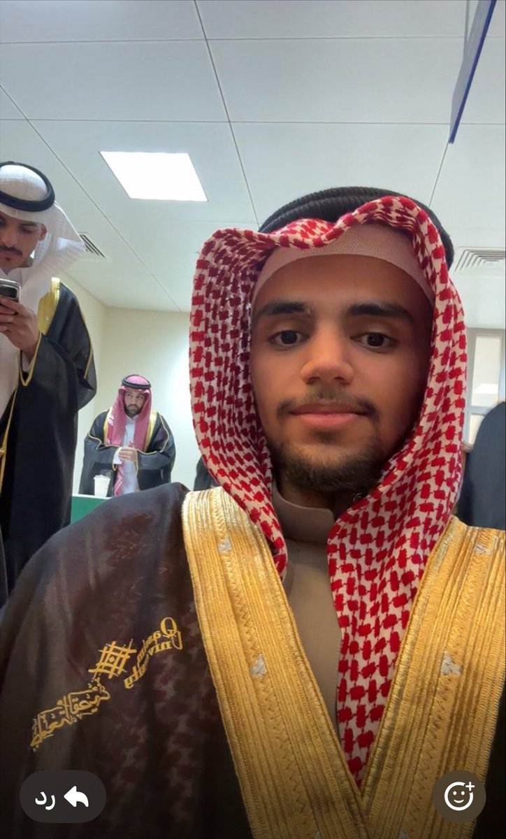 almzarmah2's tweet photo. يتقدم ملتقى المزارمة الرسمي بالتهاني والتبريكات لابن العم / علي بجاد بن مزرم الفريدي بمناسبة تخرجه من جامعة القصيم تخصص جرافكس والوسائط المتعددة 
ونتمنى له التوفيق والسداد https://t.co/A2rwduRi5K