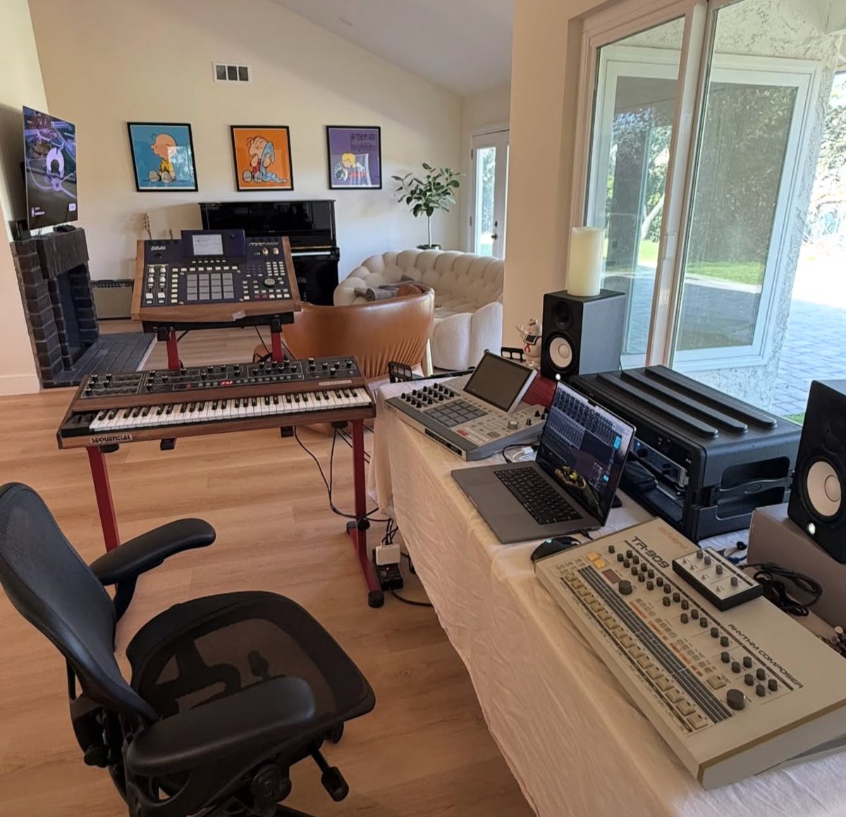 Label Submissions tweet media