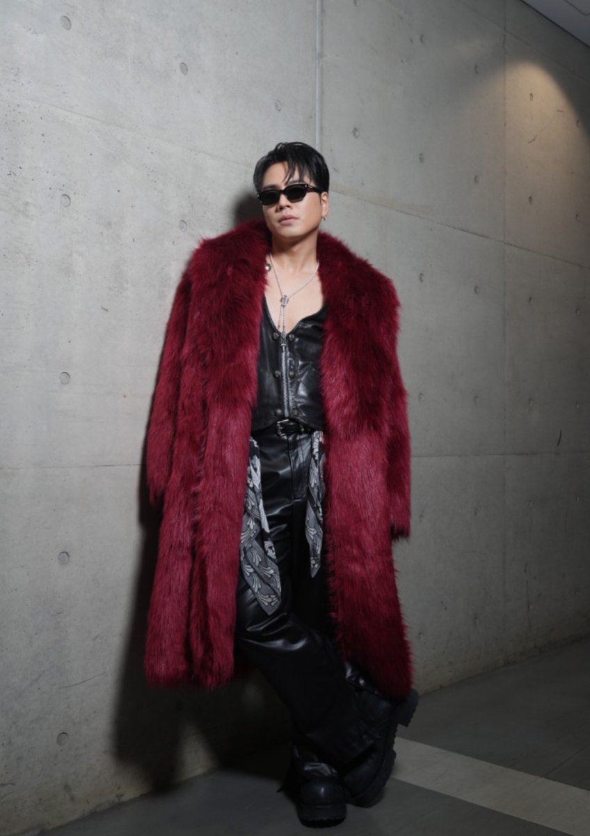 登坂広臣着用 サンローラン　オーバーサイズダブルブレストファーコート