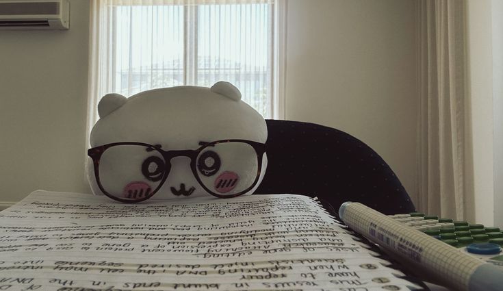 eluntranslates's tweet image. hii, I'm elun and new to #studytwt and I'm looking for moots ✨

• translation student 
• 🇦🇷 | 06 
• i like movies, coloring books and kpop 

like/rt to be moots :p