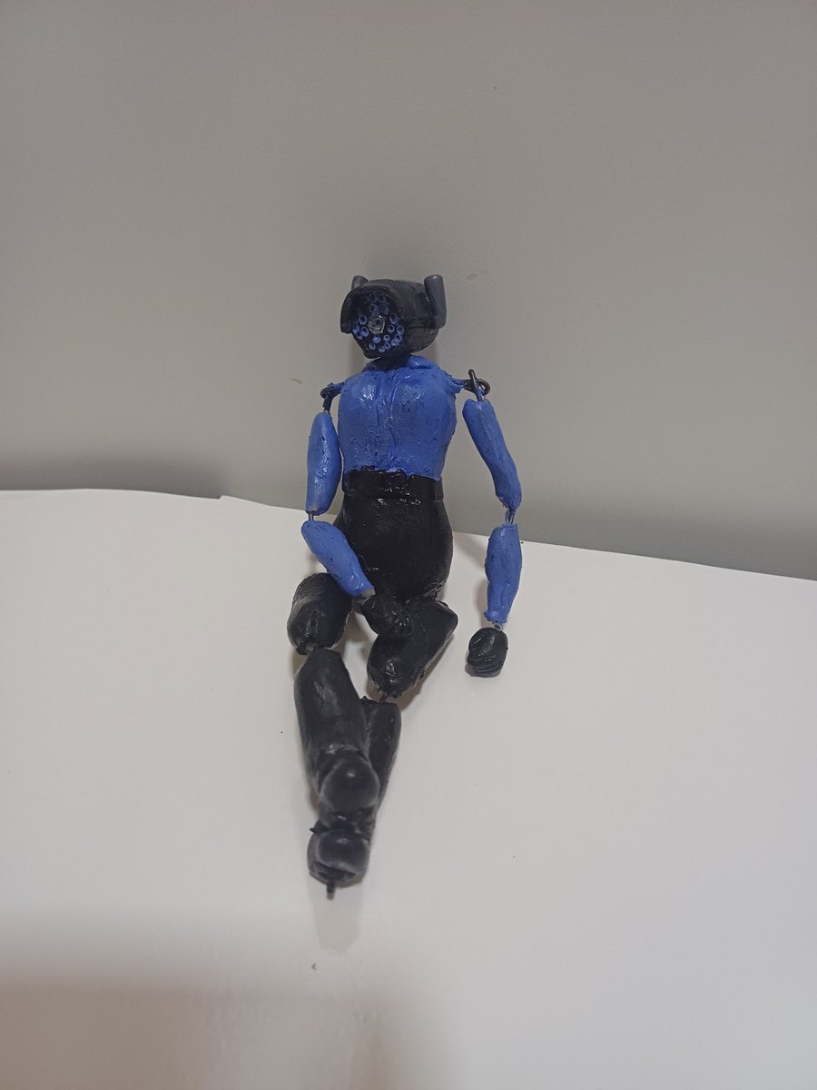 ೯4ႶᎽ(-ω-) tweet media