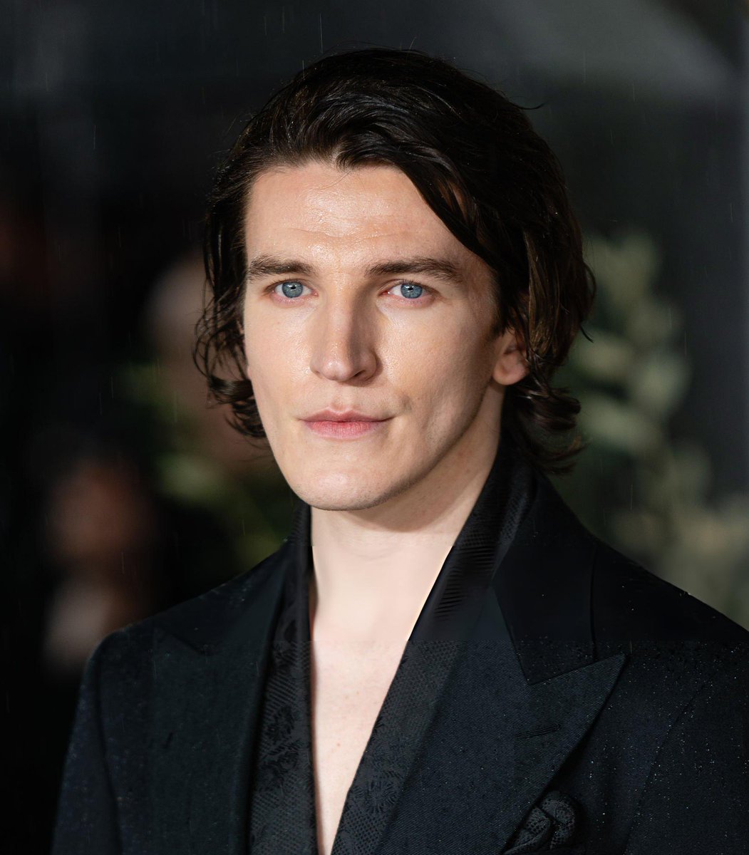 💭 (@thinkerewan) on Twitter photo 