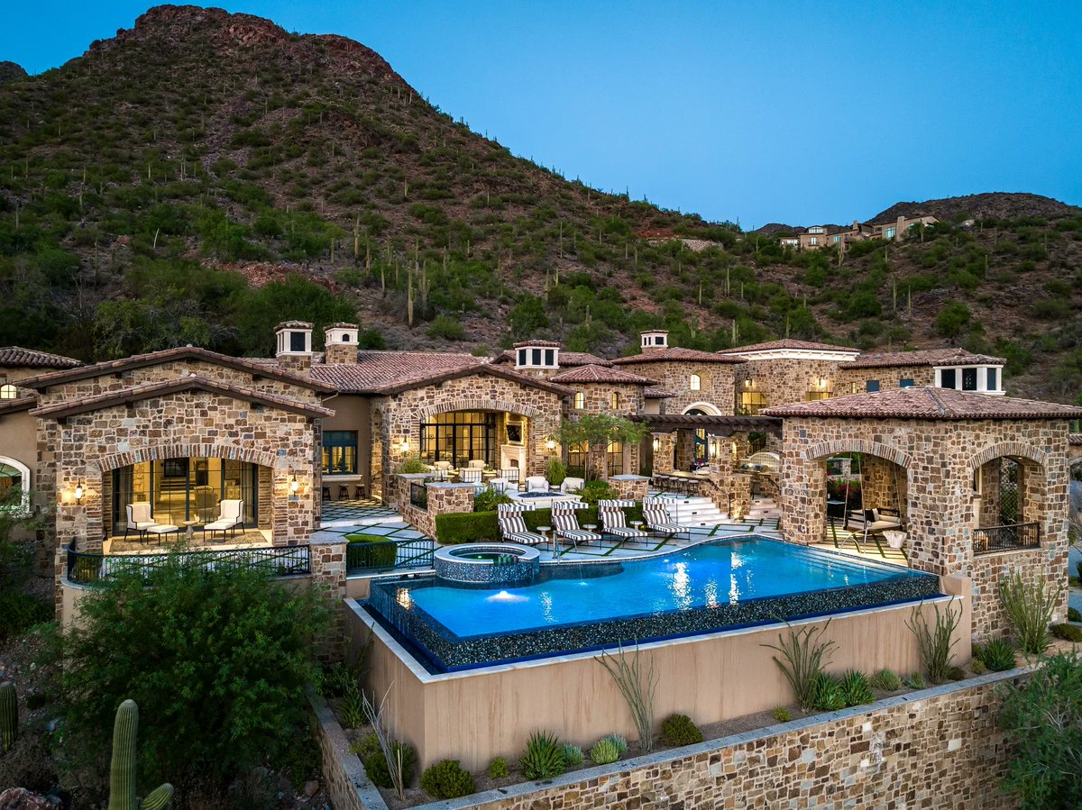 openluxere's tweet photo. FOR SALE: Silverleaf At Dc Ranch
$12.0M | Scottsdale
7BR | 9BA
Listed by Russ Lyon Sotheby's Internatio...

https://t.co/vFZOYtj94q

#Mansion #ItalyHomes https://t.co/i3pzHuqO9r