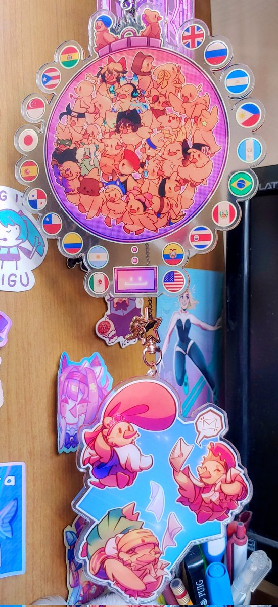 Adivinen a quien le volvieron a preguntar por un llavero? 👀

Esta sera mi manera preferida de preservar mi cariño a esta comunidad 💖✨