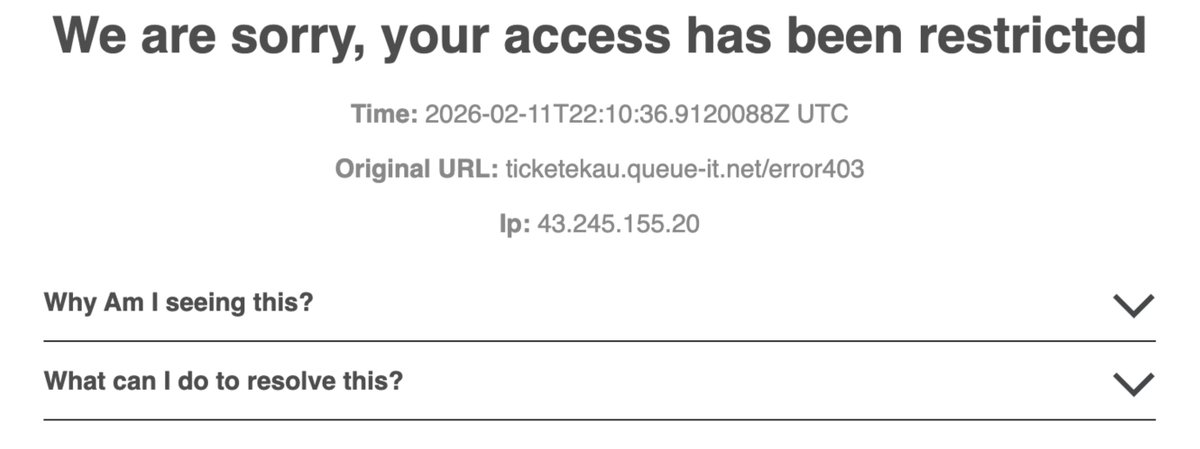 Lucy ☆ hugged billie x2 tweet media