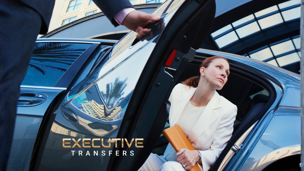 1300VIPTRAVEL's tweet photo. At #ExecutiveTransfers, we mean business! We take you from one meeting to the next, ensuring you arrive punctual, composed, and ready to #CloseTheDeal. Your time matters, your image matters. Focus on what's important while we provide the #FirstClassService 🚗 https://t.co/lcMsvEOwtq