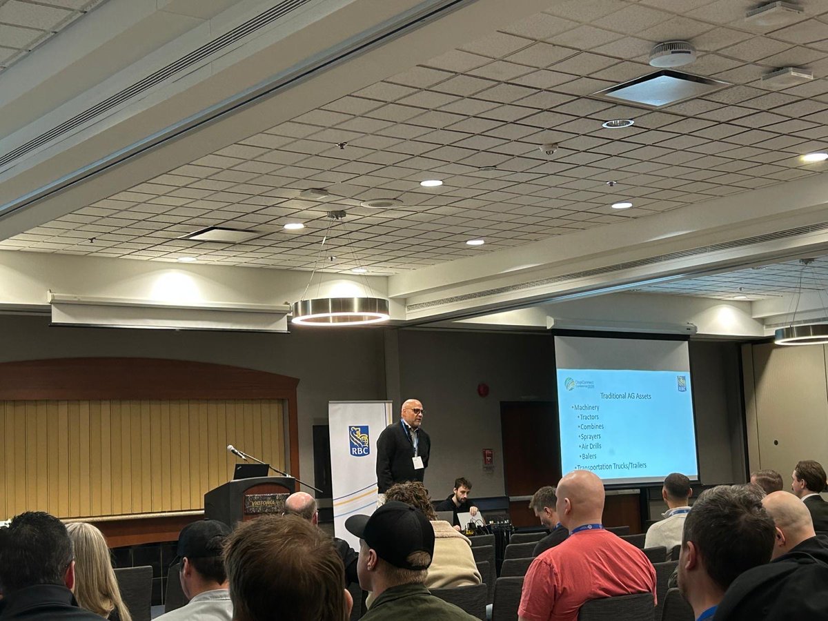 CropConnect tweet media