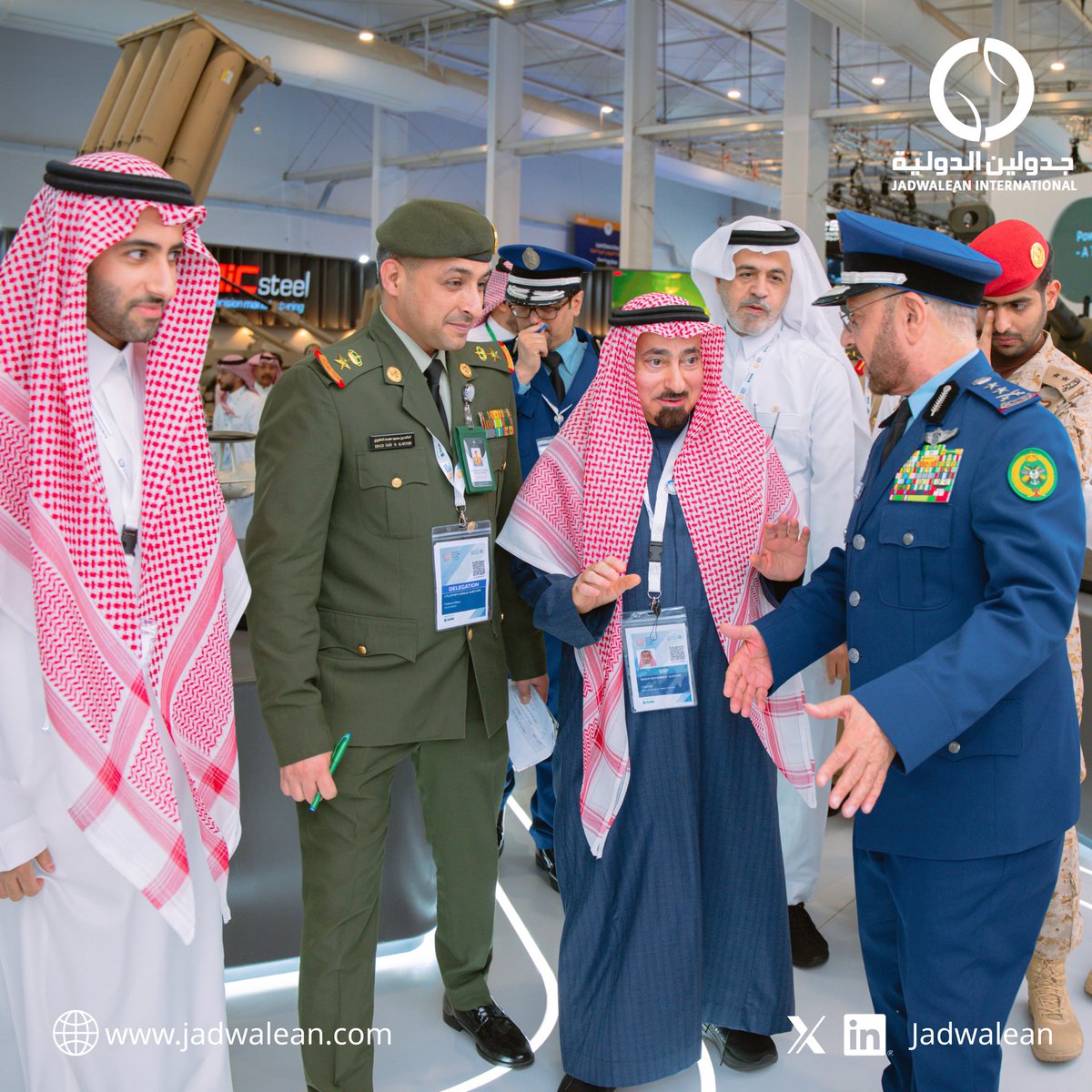 التقى سعادة رئيس مجلس إدارة #مجموعة_جدولين_الدولية أ. ناصر بن محمد السديري، بمعالي رئيس هيئة الأركان العامة الفريق الأول الركن فياض الرويلي وذلك خلال زيارته للجناح المشارك في #معرض_الدفاع_العالمي ، حيث إطلع معاليه على الجهود المبذولة في خدمة قطاعات القوات المسلحة.

#WDS2026