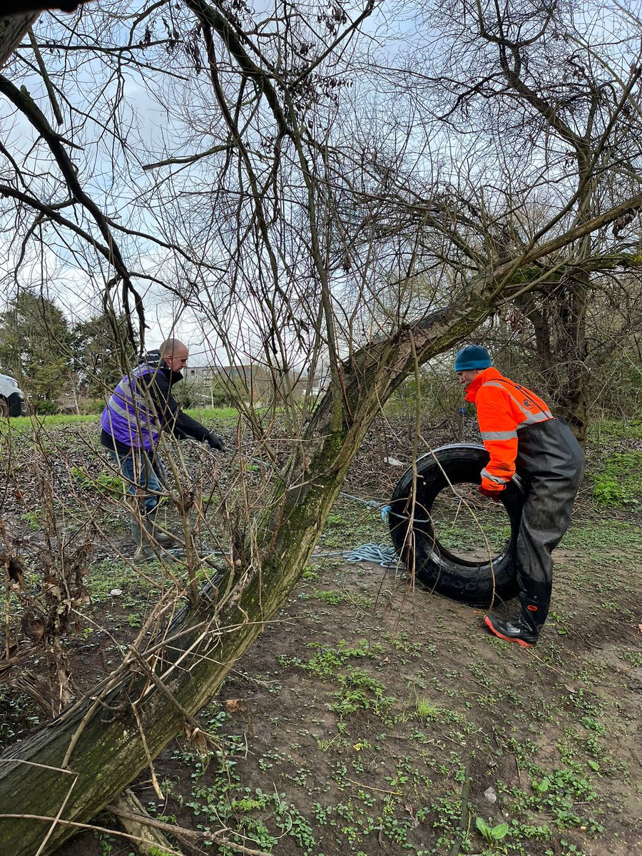 CURB - CleanUptheRiverBrent #CURB tweet media
