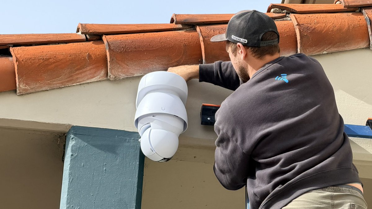 YesTechie tweet media