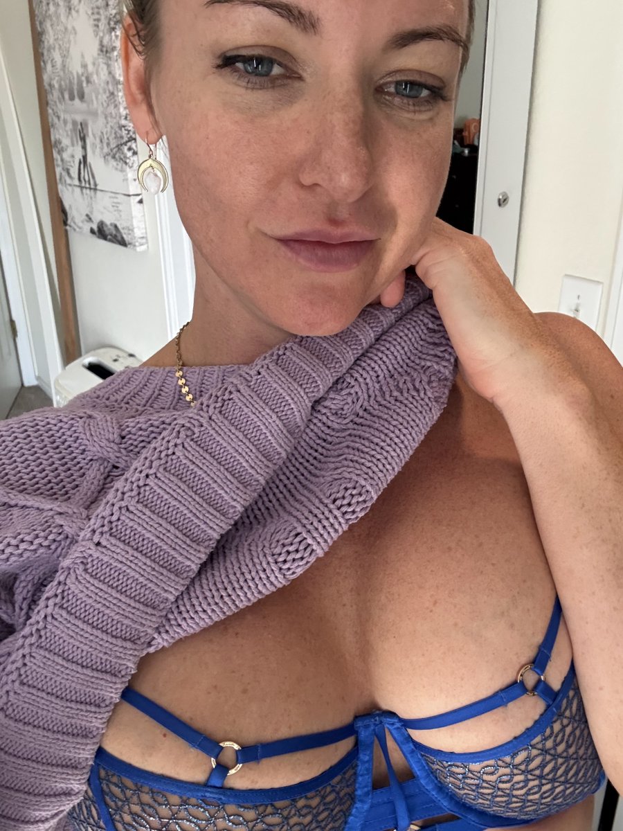 ErinMarie2222 tweet media