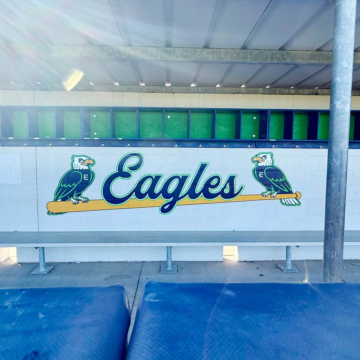imagemakers4u's tweet image. Another wrap job complete! ✅

Thank you Eaton High School and Coach Walker for your continued trust in ImageMaker. Best of luck this season! ⚾

#imagemaker4u #graphicdesign #wallwraps #WallWrapping #eatoneagles #eatoneaglesbaseball #northwestisd