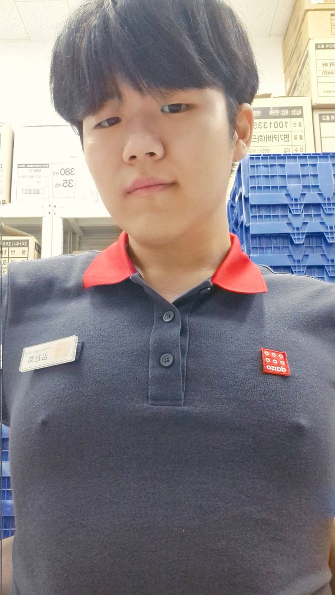 chubbycookieS2's tweet photo. 5 https://t.co/Kl8Uh7k3n1