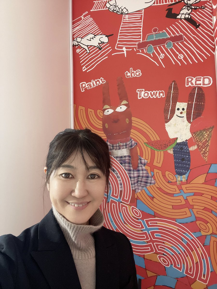 先日、全国若手市議会議員の会OB会の機会に、渋谷区で展開されているシブヤフォントを視察しました。

共同代表の磯村歩さんから、立ち上げの背景や、この取り組みが社会に生み出している変化について直接お話を伺いました。