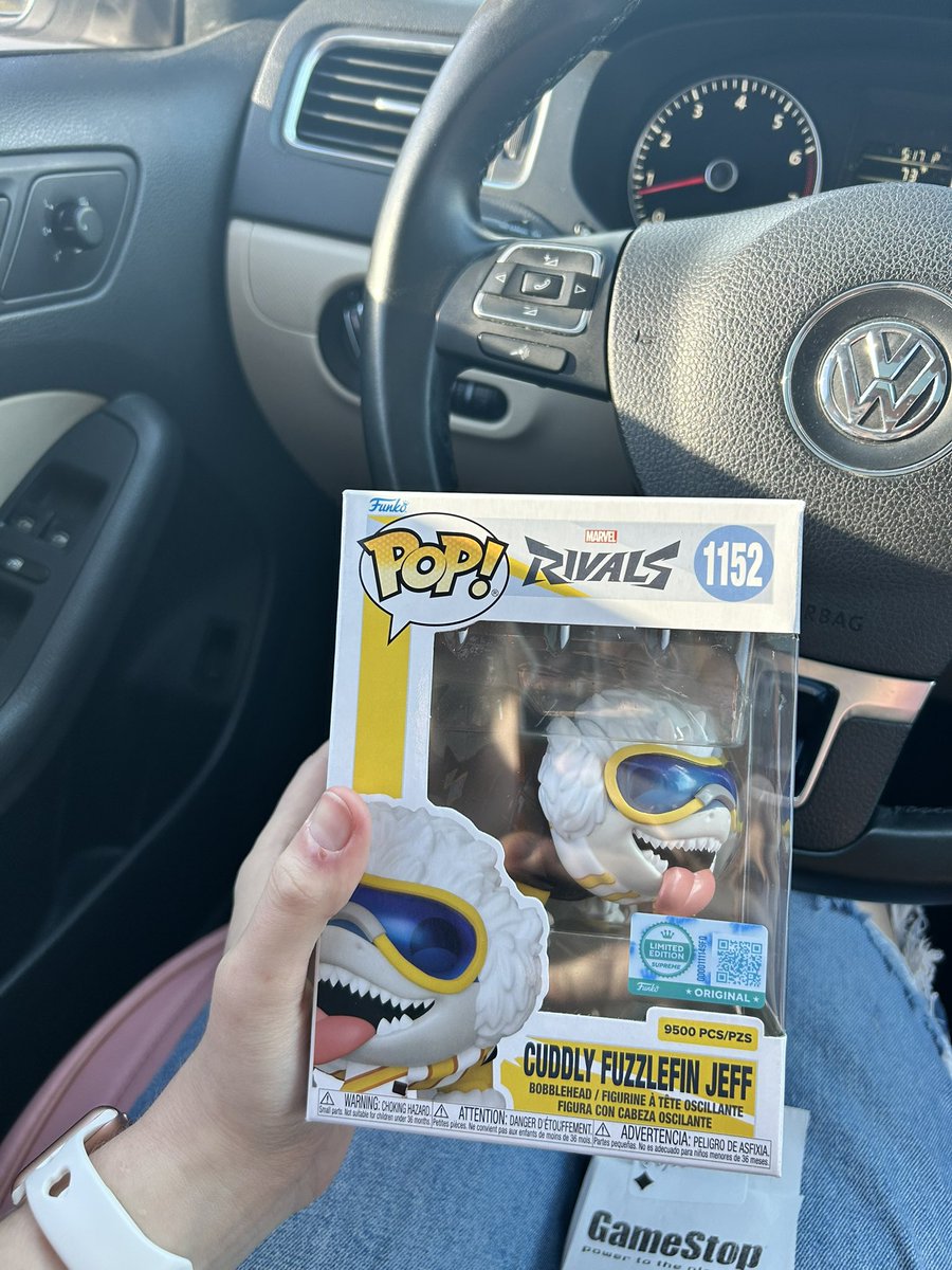 YAY:) #Jeffthelandshark