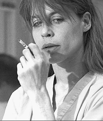 <a href="/TTendenciaX/">Tendencias</a> Sarah Connor viendo como usas la IA para todo...