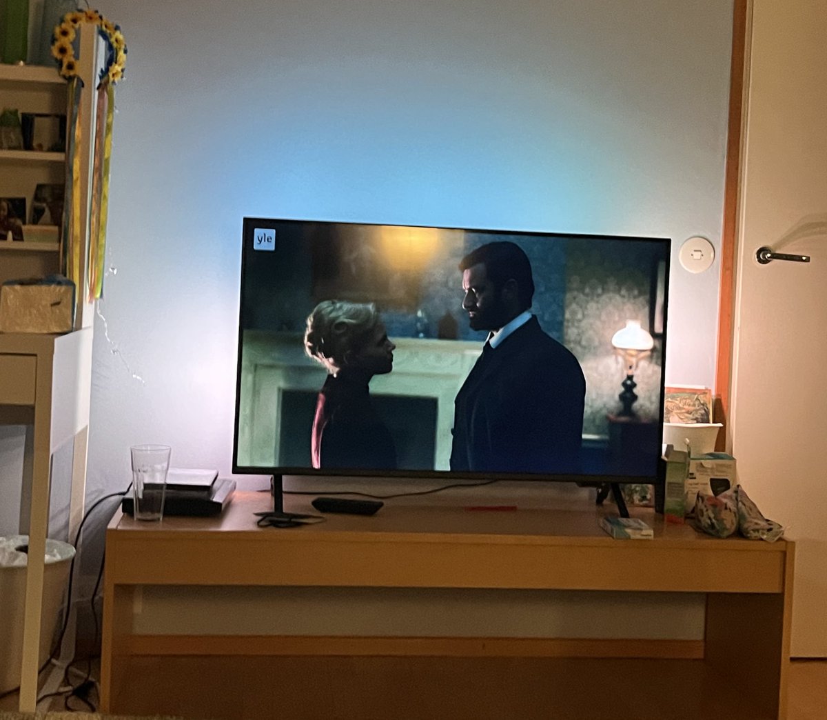 Don’t ask… 🙂‍↕️
#MissScarletandtheDuke