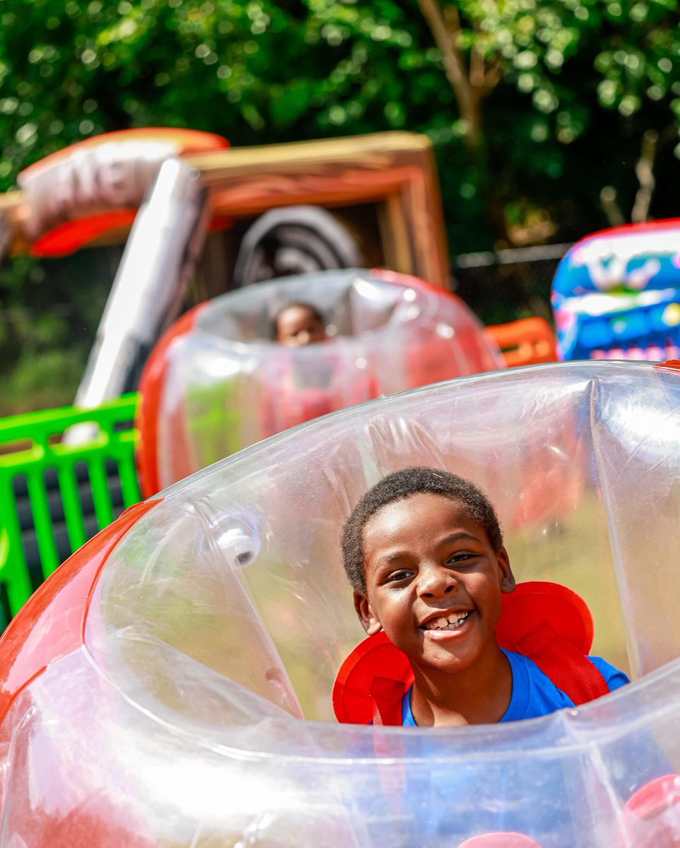 There are 5 more days to sign up for summer camp in Washington, DC with <a href="/DCDPR/">DC Parks & Recreation #WhereFunHappens</a> . ☀️

Lottery closes Feb 16: dprsummercamp.com