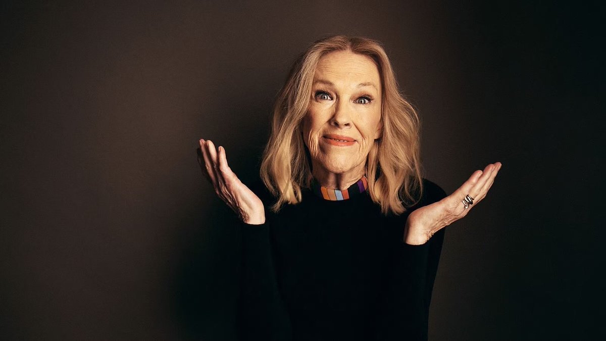 CATHERlNEOHARA's tweet photo. Logging back into this account to remember the great. Hoping to post more in the coming future to honor her legacy of love and laughter. 

Rest in peace, Catherine. You will be missed. ❤️ https://t.co/COoGsJ00zV