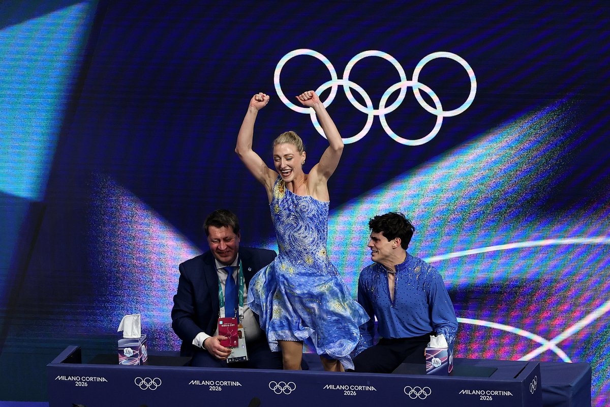 Olympics's tweet photo. Kiss. Cry. Celebrate! 🥳

That moment you win your first-ever Olympic medal. 🤩

#Olympics #FigureSkating #MilanoCortina2026 https://t.co/nHRmYozqj1