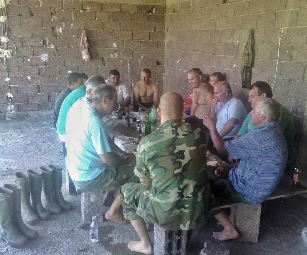 After hunting in summer heat.. Imagine the smell of those rubber boots and sweaty feet, heaven..