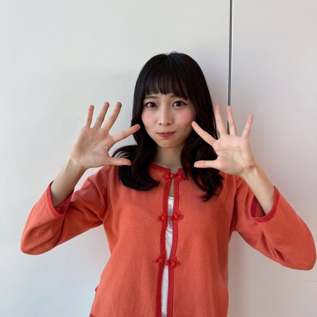 VioletBake30356's tweet photo. テレビ朝日さんの公式YouTubeチャンネル『動画、はじめてみました』の偏愛界隈に出演させていただきましたっ！ぜったいぜったいみてねー！！CRAZY COCOさんとたけうちほのかさんと海外旅行について語りまくっておりますっ✨
色々話すぎてるけどどうかあっつあつの目 https://t.co/rtMbC1xcyj
