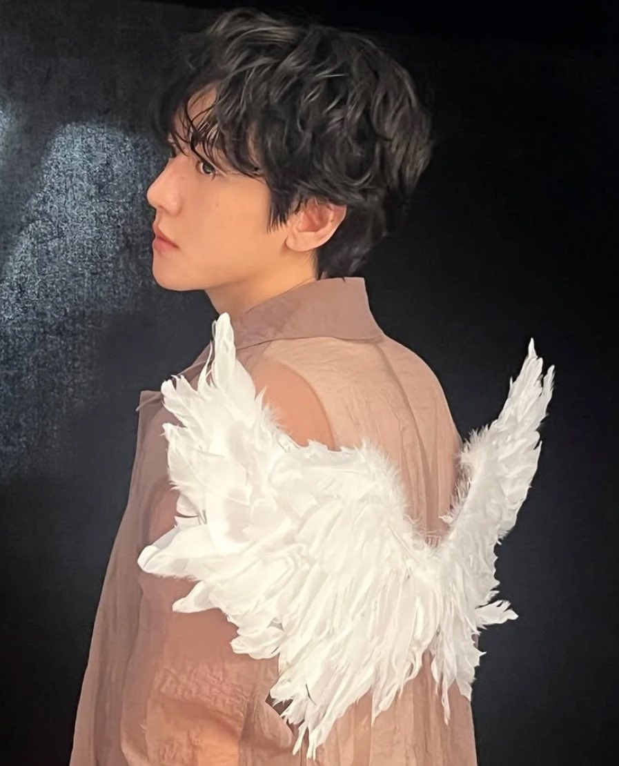 .｡.:*･ﾟ.｡.:*･ﾟ.｡.:*･ﾟ.｡.:*･ﾟ🪽
여러분 안녕하세요☀️
너무 좋아　백현 💕
🕯️.｡.:*･ﾟ.｡.:*･ﾟ.｡.:*･ﾟ.｡.:*･ﾟ