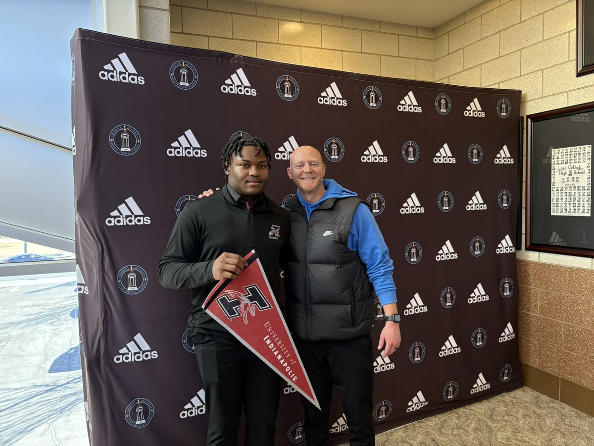 KingstonDunagan's tweet photo. Let’s Do it @UIndyFB !!!
@KeeversChris @CoachBlackmon50 @JCAonline @jcabasketball @HilltoppersFB https://t.co/28lb47X7zy
