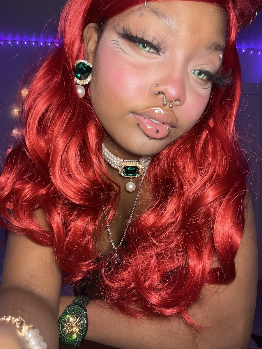 GoddessBaezy tweet media