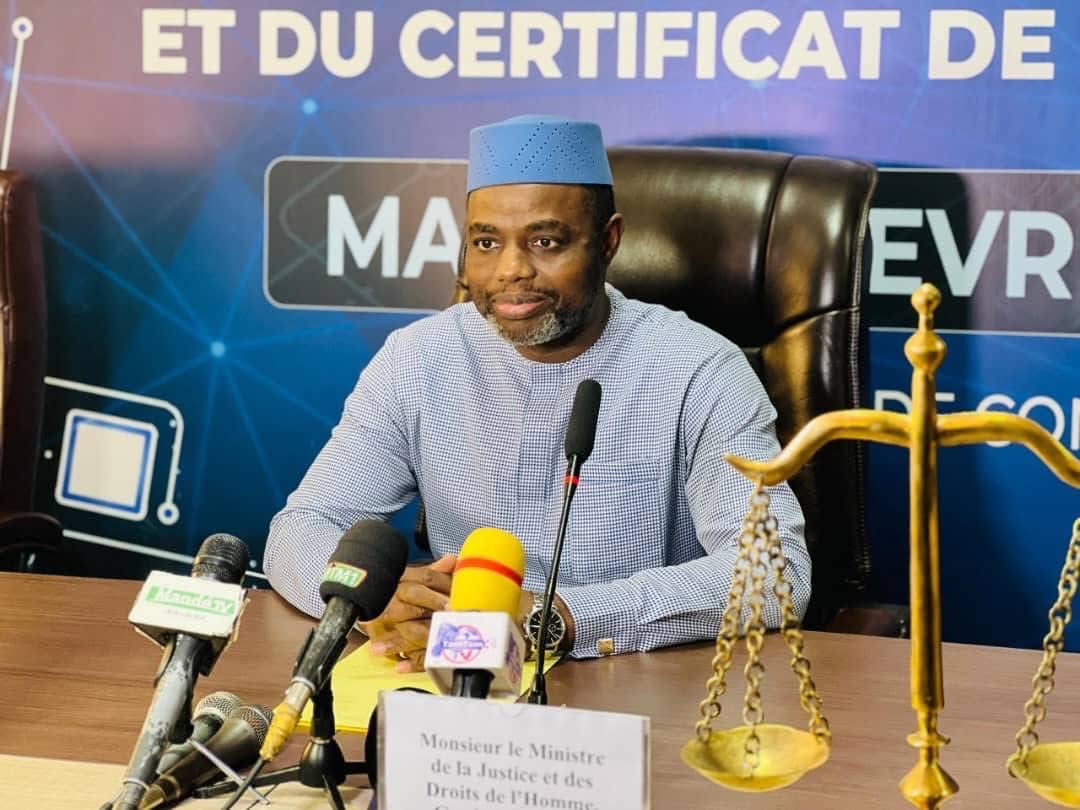 ALHAMDOU AG ILYÈNE tweet media