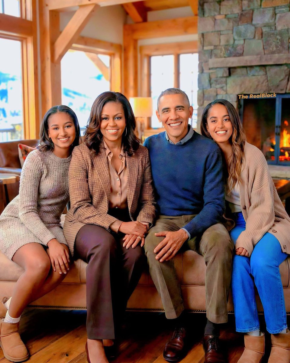 AuthorJoeNBrown's tweet photo. We were so fortunate to have had the #Obamas as our #FirstFamily. https://t.co/c3rrqILqmt