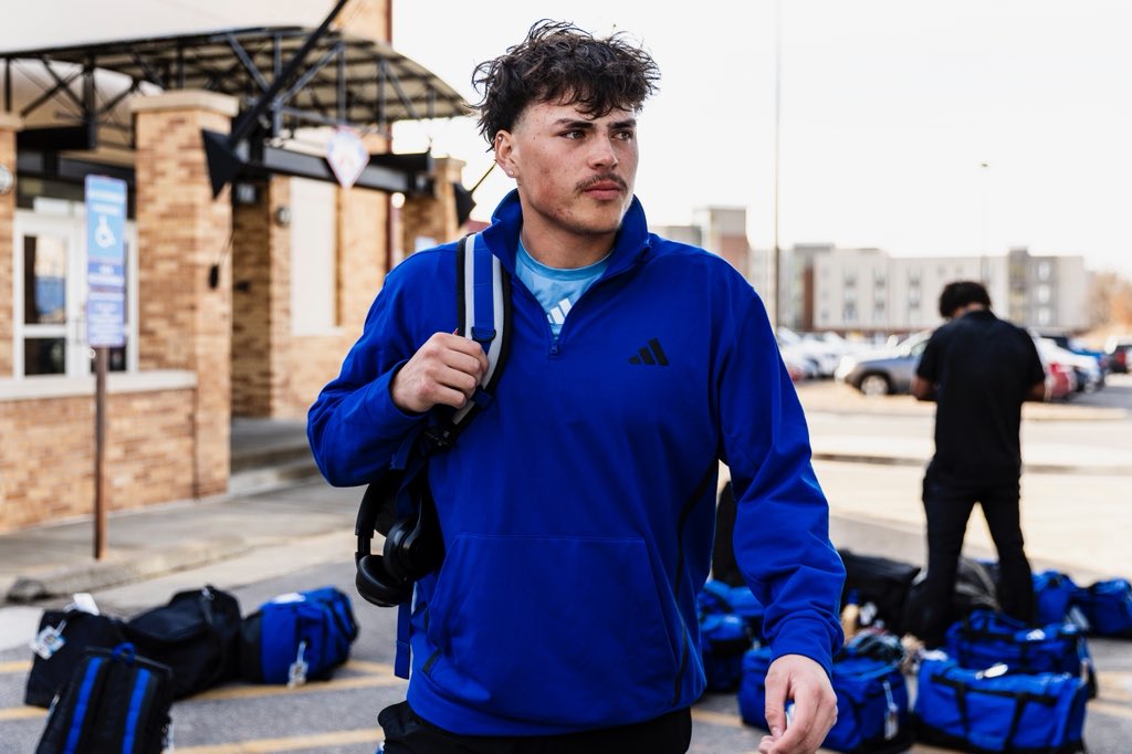KUBaseball's tweet photo. Heading south 🤠 https://t.co/XGdsgME5HZ