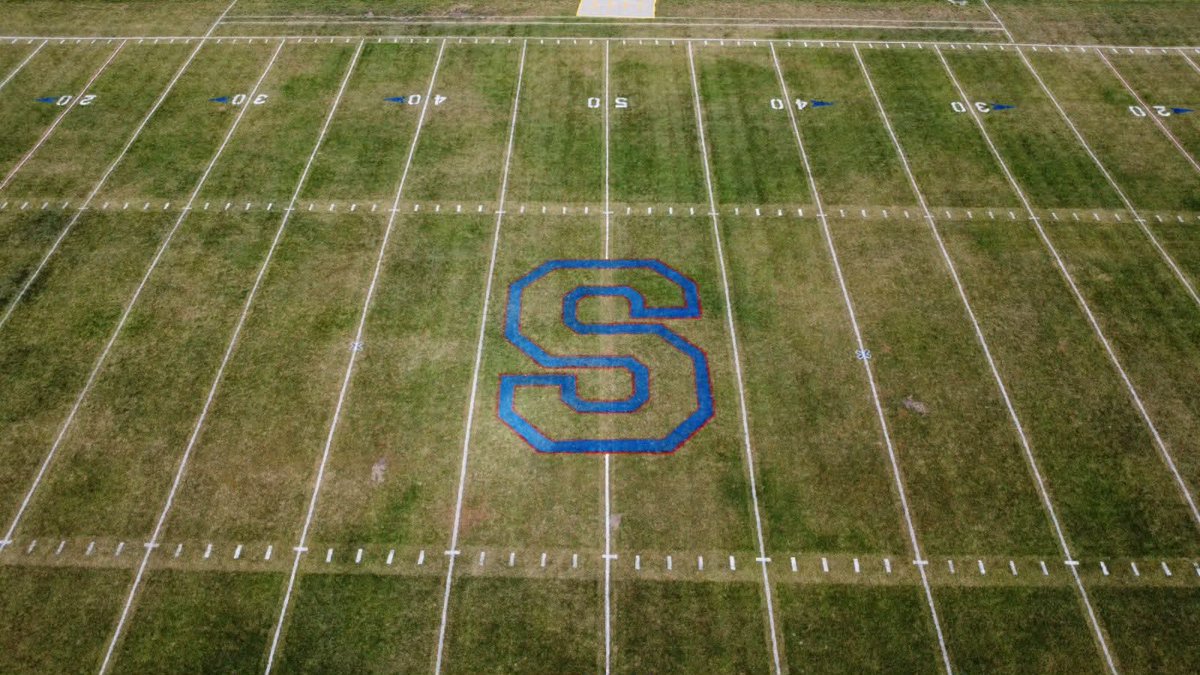 NDFBfields's tweet photo. Today's stop takes us to Lyne Enget Field and home to the Stanley Blue Jays. Lyne Enget was a long time Hall of Fame Coach &amp; AD in Stanley, who passed away in 2015. The Blue Jays were crowned State Champs in '99, '02 &amp; '11. Thanks to Coach Jaxton Lorenz for the pictures! https://t.co/sRmYDMt7gP
