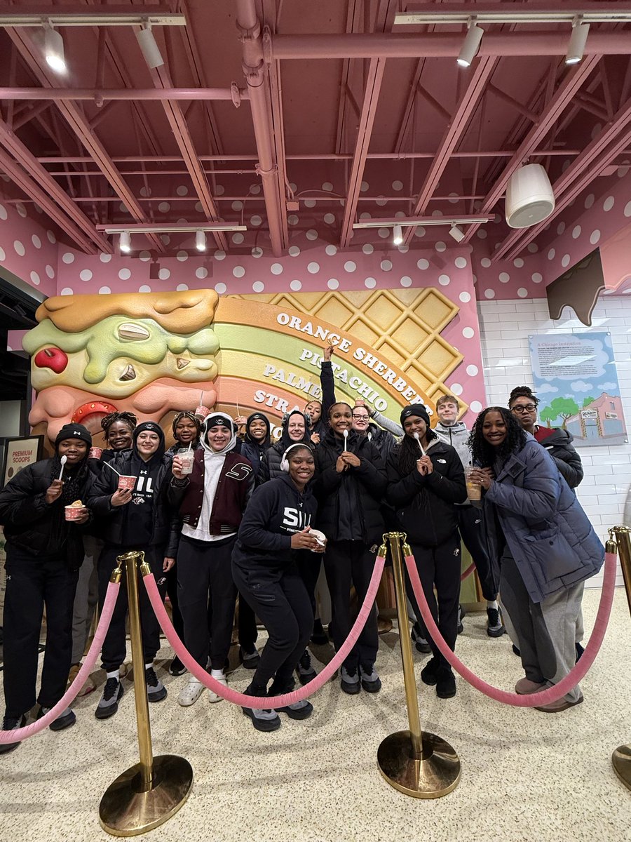 Saluki Women's Hoops tweet media