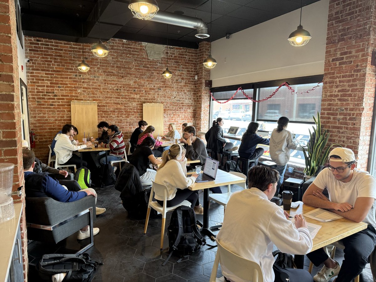 Tim Hodges tweet media