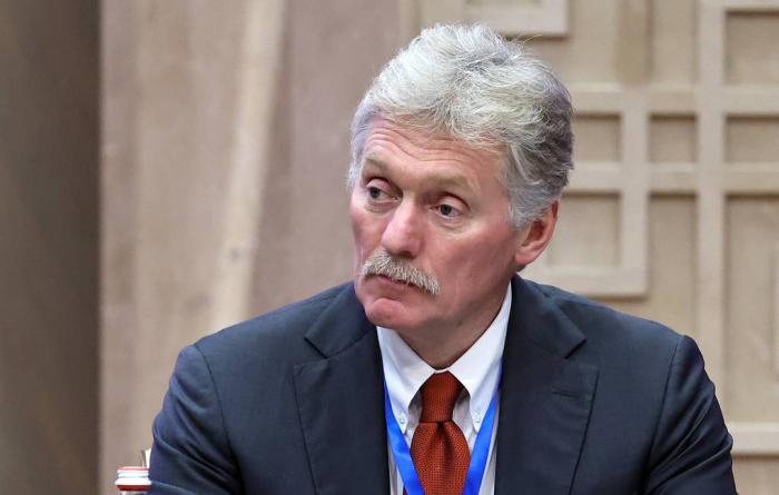 #BrigadaMedicaAntiguaBarbuda. El portavoz presidencial de Rusia, Dmitri Peskov, confirmó hoy que su país analiza acciones para apoyar a Cuba frente a las medidas de asfixias impuestas por los Estados Unidos. #CubaNoEstáSola #CubaCoopera