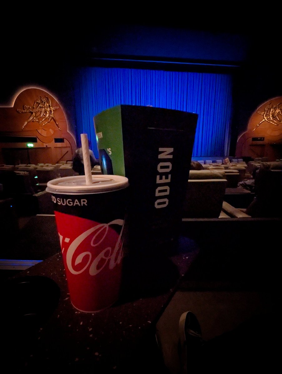 Snacks at the ready for the <a href="/BAFTA/">BAFTA</a> pre awards screening of totally outstanding One Battle After Another at Odeon Leicester Sq.
Thanks to @warnerbrosuk for the special evening. Remarkable film, well worth all the praise and nominations. Fingers crossed for #eebaftafilmawards.
