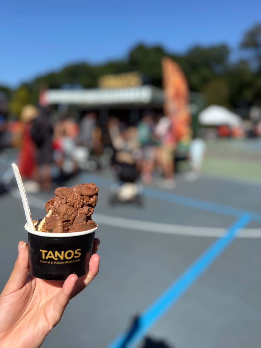 TanosGelato's tweet image. GM! ☀️ 

Today's Agenda:
1- Have fun. 🍦
2- Refer to step 1. 

Caption: No employees, just vibes today. Let’s get it! ✌️🍦✨ #FunDay #VibeCheck #GoodMorning