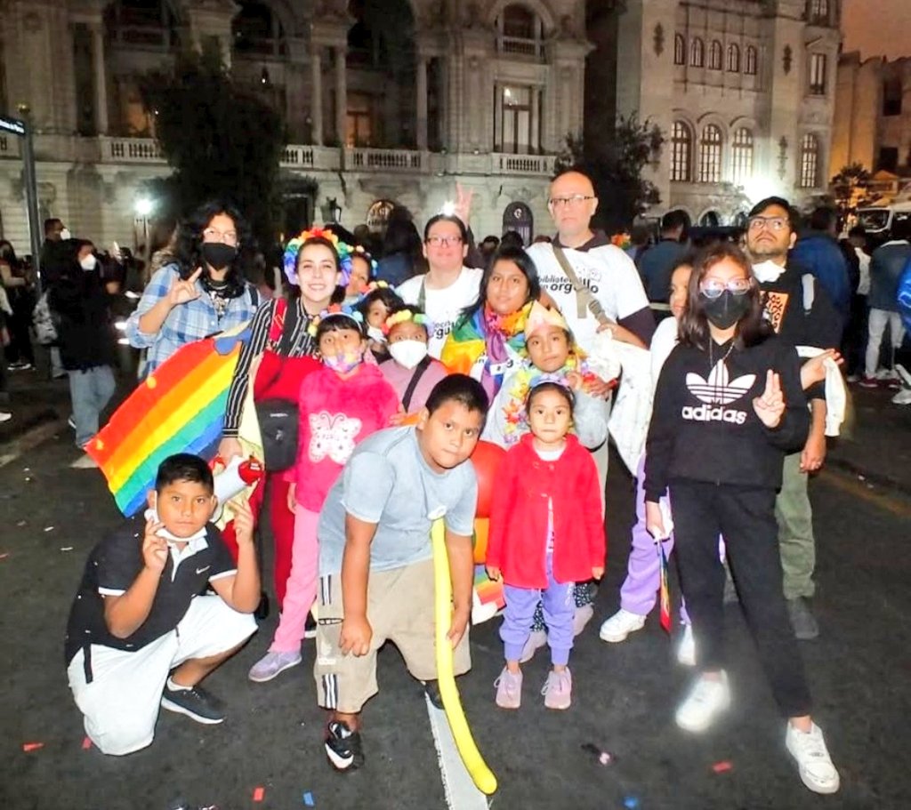 ¿Por qué la #CAVIARADA busca ELIMINAR a <a href="/MJAguayo63/">Milagros Jáuregui de Aguayo</a>?
Porque vía leyes ha detenido la IDEOLOGÍA DE GÉNERO, la HIPERSEXUALIZACIÓN de NIÑOS y el NEGOCIO ABORTO.
Una de las mejores Congresistas y x eso la PERSECUCIÓN mientras son desprotegidos los NIÑOS que manuelas y floras USAN👇