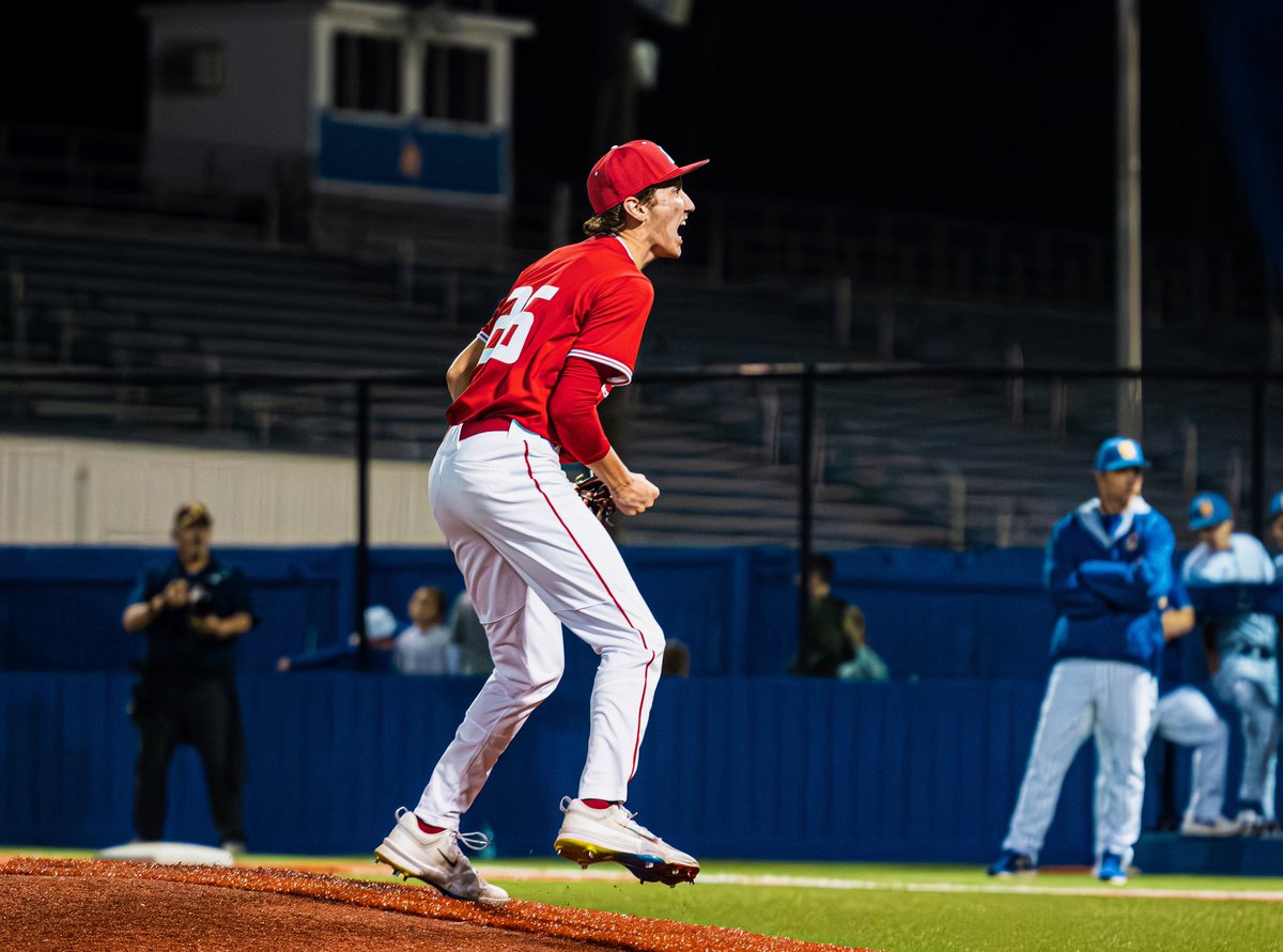DeaconCrum4510's tweet photo. A great close last night.  I came in with 0 outs and runners on 1st and 2nd.  Ended with 2 strike outs, no walks and no runs.  My teammates and I won 2-1.  #uncommitted

@Petal_Baseball 
@PrepBaseballMS https://t.co/HmpCeNhM9q