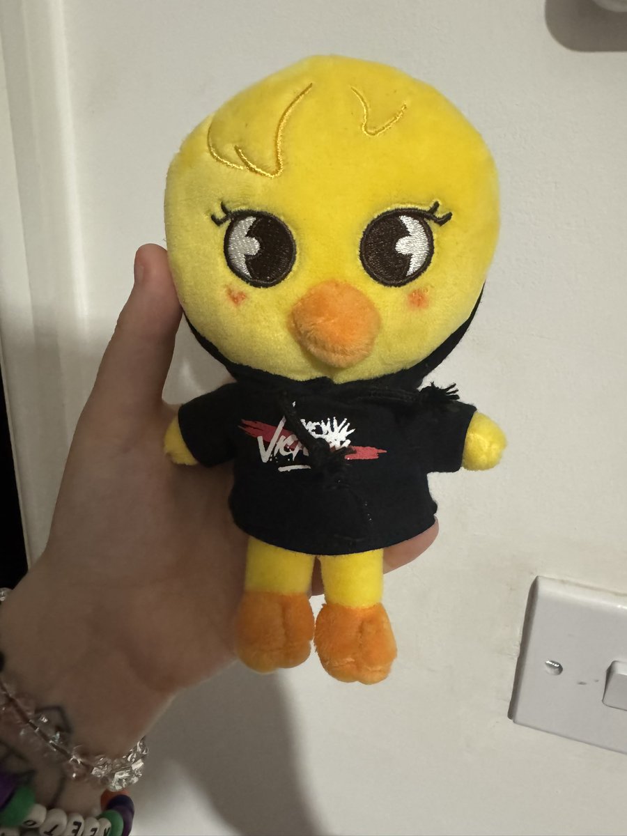 Courtney⁴ ❯❯❯❯ tweet media