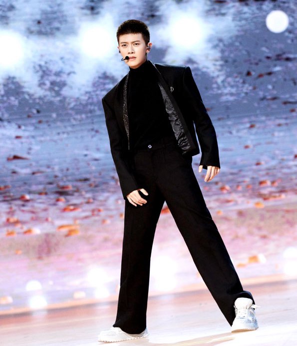 アレンレン 🩷 微博更新❣️ 🥰💕💕💕 #アレンレン #任嘉伦 #马到成功